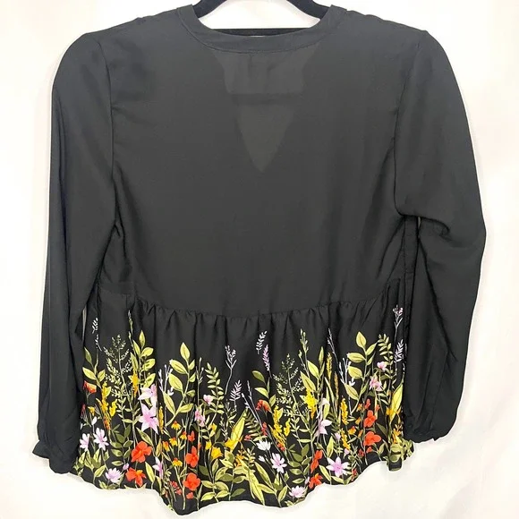 Women's Old Navy Black Floral V-Neck Long Sleeve Blouse, Size XS, EUC - Picture 2 of 5